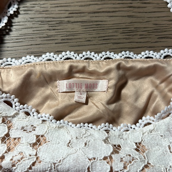 Lottie Moss White Lace Bustier Top - Picture 4 of 6